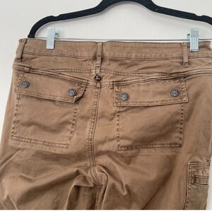 Prana Skinny Cargo Pants in Brown Size: 8